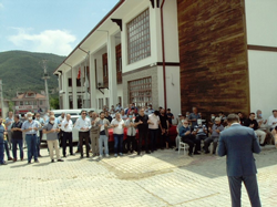 ECZANE AKAY AÇILDI