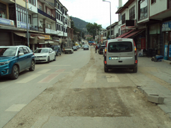 TARAKLI’DA ANKARA CADDESİNDE TRAFİK SORUNU