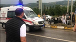 Taraklı'dan dönen Vali Kaldırım, aracından inerek yarılılara yardımcı oldu
