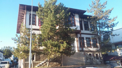 Taraklı Kültür Evi’nin kapısına kilit Vuralım !!!
