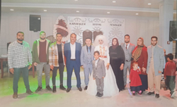 Yöresel Gelenekler ile Evlendiler