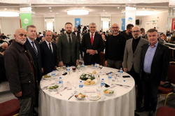 Yüce Gazetecilerle Yemekte Buluştu