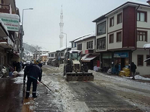 Taraklı Belediyesi Kamyonlarla Kar Taşıdı