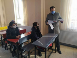 Kaymakam Hacıismailoğlu Karne Dağıttı