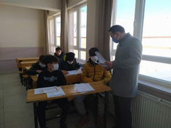 Kaymakam Hacıismailoğlu Karne Dağıttı
