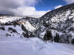 Taraklı’daki Tuzla kanyonu, kar yağışının ardından güzel manzaralar sunuyor.