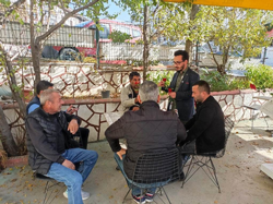 AGD Taraklı’da Gül Dağıttı
