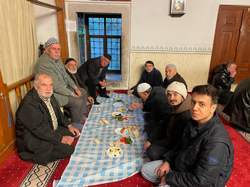 Tarihi camide sabah namazı buluşması