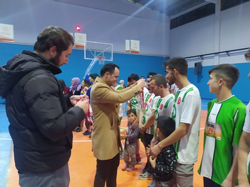 7 den 77 ye Voleybol Heyecanı