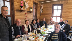 Ticaret Lisesi 74 mezunları Taraklı’da Buluştu