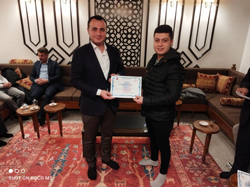 Satranç Şampiyonları Kupalarını Aldı