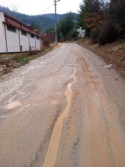 TOKİ Sakinlerinin Yol Şikayeti…