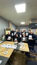 HEM 88. YAŞ GÜNÜNÜ KUTLADI, HEM DE KİTABINI İMZALADI
