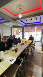 HEM 88. YAŞ GÜNÜNÜ KUTLADI, HEM DE KİTABINI İMZALADI