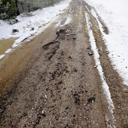 Taraklı güzergâhındaki asfalt perişan durumda.