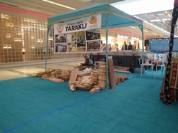Geleneksel El Sanatını Tanıtmak için diyar diyar Geziyorlar…