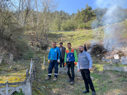 TARAKLI MEZARLIĞINDA BAYRAM TEMİZLİĞİ