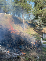 TARAKLI MEZARLIĞINDA BAYRAM TEMİZLİĞİ