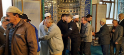 Bayram Namazı sonrası Cemaatle Bayramlaşma