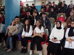19 MAYIS ATATÜRK'Ü ANMA GENÇLİK VE SPOR BAYRAMI SALONDA KUTLANDI