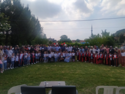 Anaokulu öğrencilerinin sene sonu Gösterisi