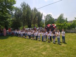 Anaokulu öğrencilerinin sene sonu Gösterisi