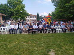 Anaokulu öğrencilerinin sene sonu Gösterisi