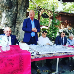 M.Nuri Şahin Misafirlerini Taraklı'da Ağırladı