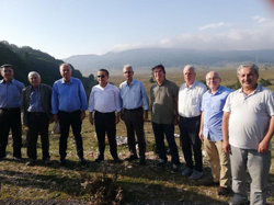 M.Nuri Şahin Misafirlerini Taraklı'da Ağırladı