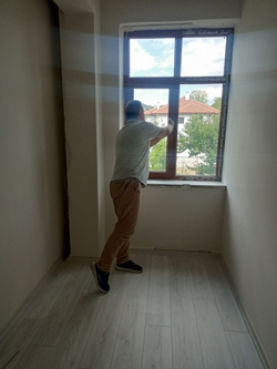 İLÇE MİLLİ EĞİTİM MÜDÜRÜ SERKAN KORKMAZ ONARIM GÖREN OKULLARI GEZDİ