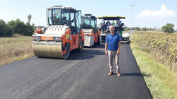 Muhtar Sanlı’dan Asfalt Teşekkürü