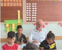 Yenidoğan İlkokulunda Kitap okuma Etkinliği