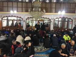Konak Camiinde Sabah namazı buluşması