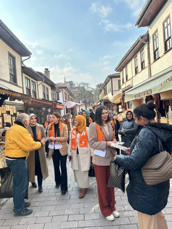 AK KADINLAR TARAKLI'DA