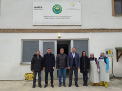 VALİ KALDIRIM TARAKLI ZİRAAT ODASI ÜRETİM TESİSİNİ GEZDİ