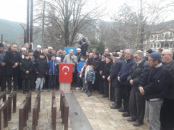 Taraklı’da Din görevlilerinden Kur'an-ı Kerim yakılmasına tepki