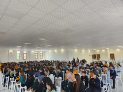 Öğrencilere “Karagöz Göklerde” Gölge Oyunu