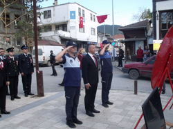 29 EKİM CUMHURİYET BAYRAMI ÇELENK SUNMA TÖRENİ YAPILDI