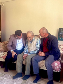 Cumhuriyet ile yaşıt Necip Amca
