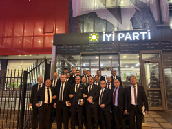 İYİ Partililer den Ankara çıkartması
