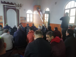 Hisar Camiinde Pilav İkramı