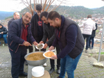 Hisar Camiinde Pilav İkramı