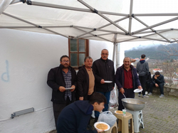 Hisar Camiinde Pilav İkramı