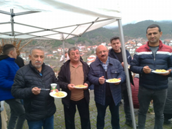 Hisar Camiinde Pilav İkramı