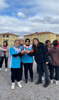 Okul Sporları Bocce müsabakalarına Taraklı damgası