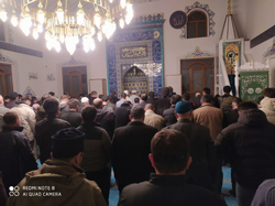 İlk Teravih namazı kılındı