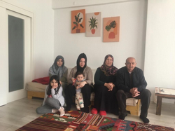 Müftü depremzedeleri ziyaret etti
