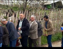 Uğurlu Mahallesi’n de yemeklerin ikram edildiği bayramlaşma geleneği sürüyor