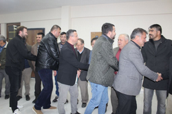 MHP li’ler Dışdedeler Mahallesini ziyaret etti