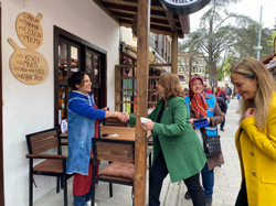 Aylin Nazlıaka’dan Kadın Adaylara Destek